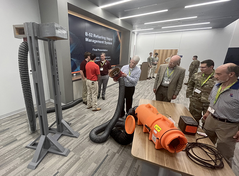 LA Tech Seniors Develop Two Prototypes To Aid The B-52 - Strikewerx